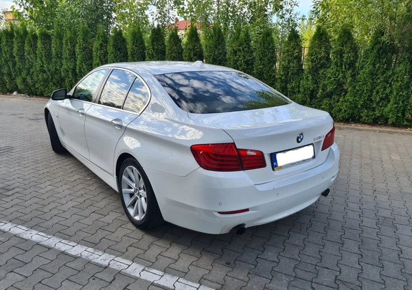 BMW Seria 5 cena 63800 przebieg: 215530, rok produkcji 2014 z Zambrów małe 22
